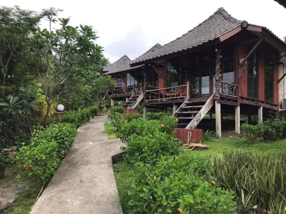 Kinnaree Resort Koh Kood Ko Kut Bagian luar foto